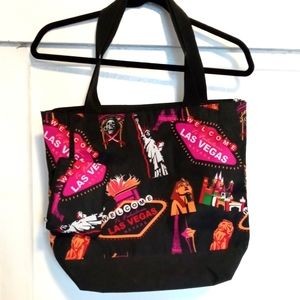 Las Vegas Tote w/ wallet